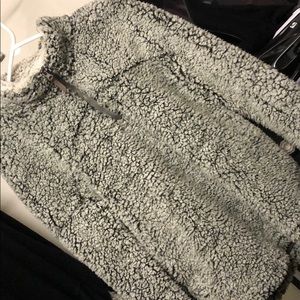 Fuzzy Pullover w/ zipper.